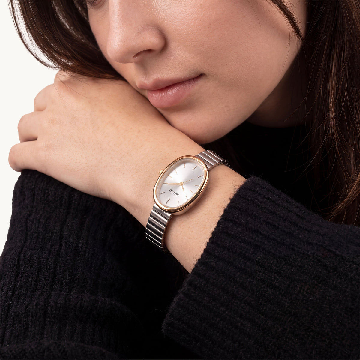 Costa Watch | Vayllor