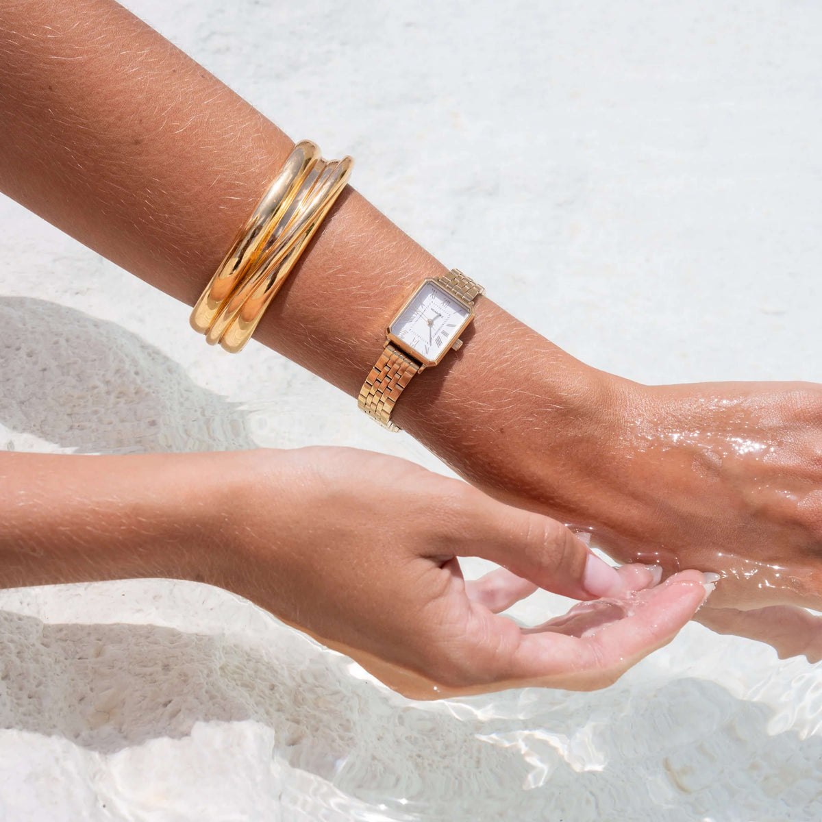 Alure Watch | Vayllor