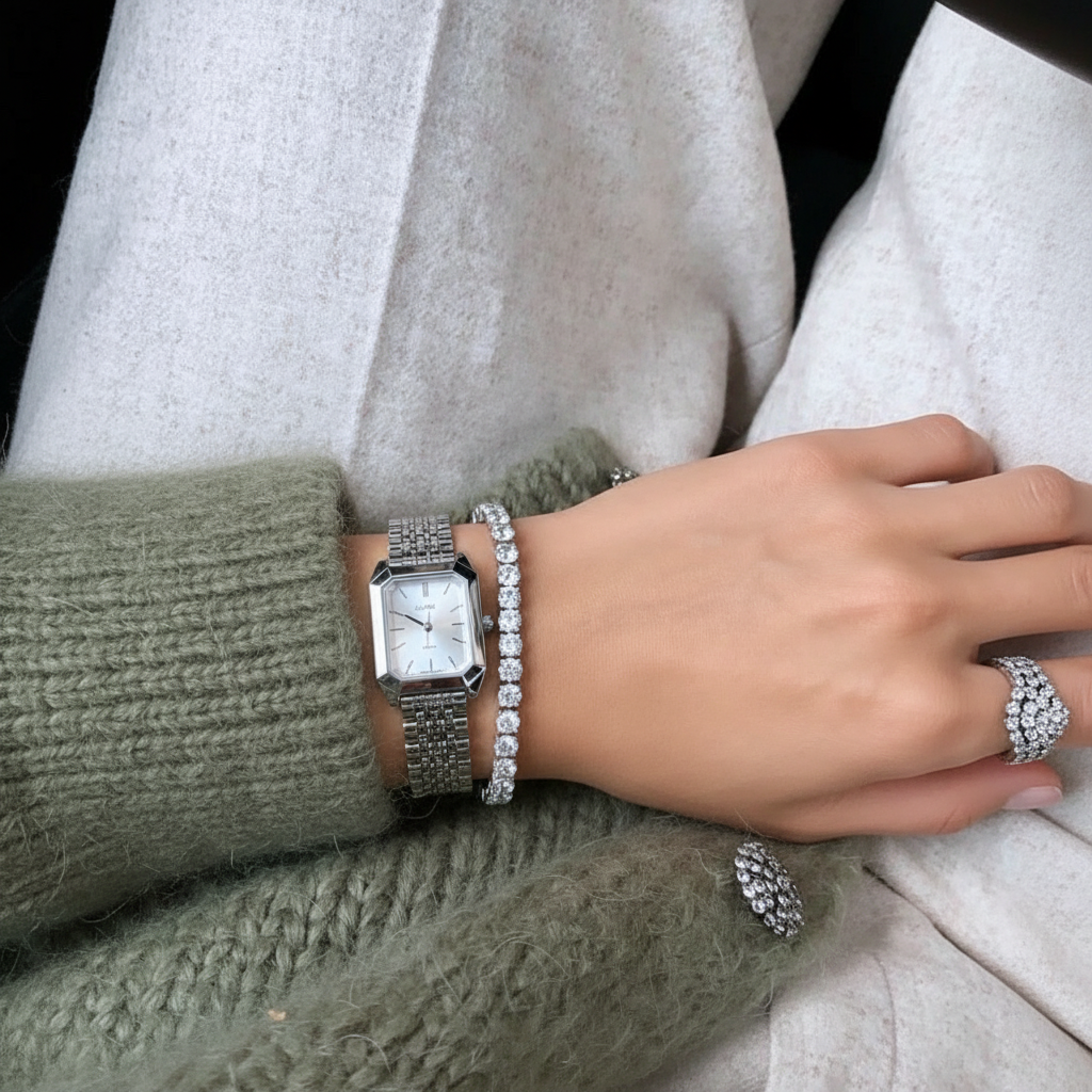 Claire de Mains Watch | Vayllor