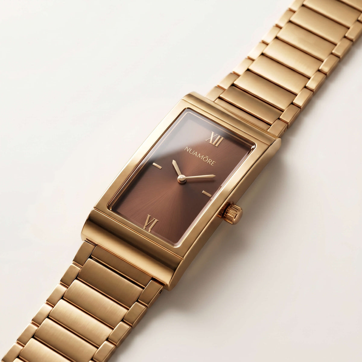 Giselle Watch | Vayllor