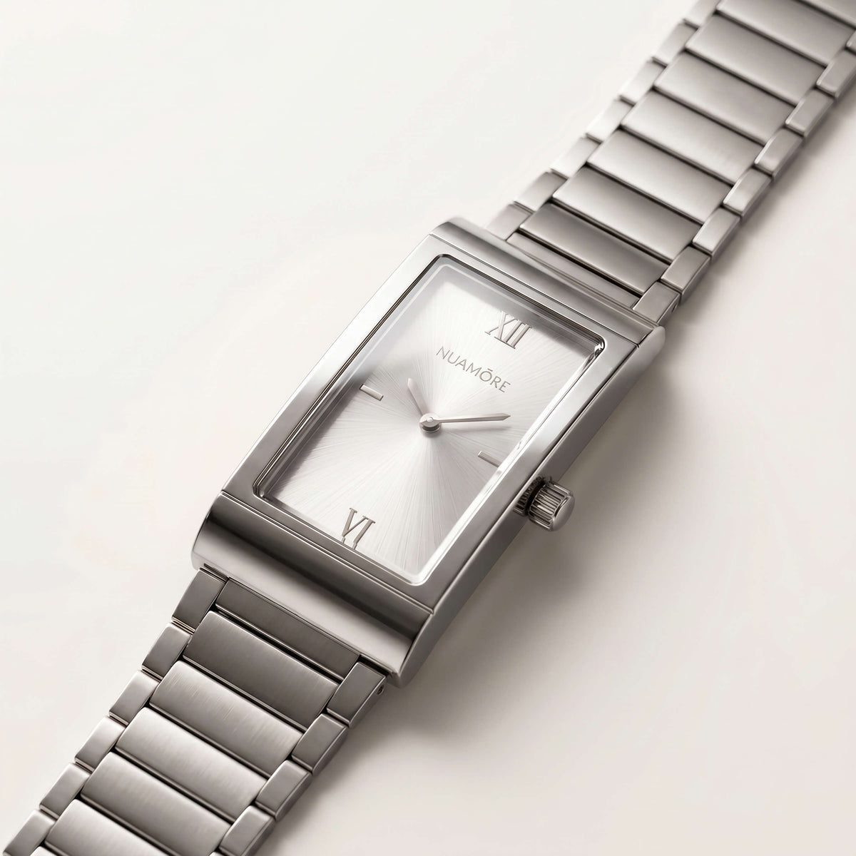 Giselle Watch | Vayllor