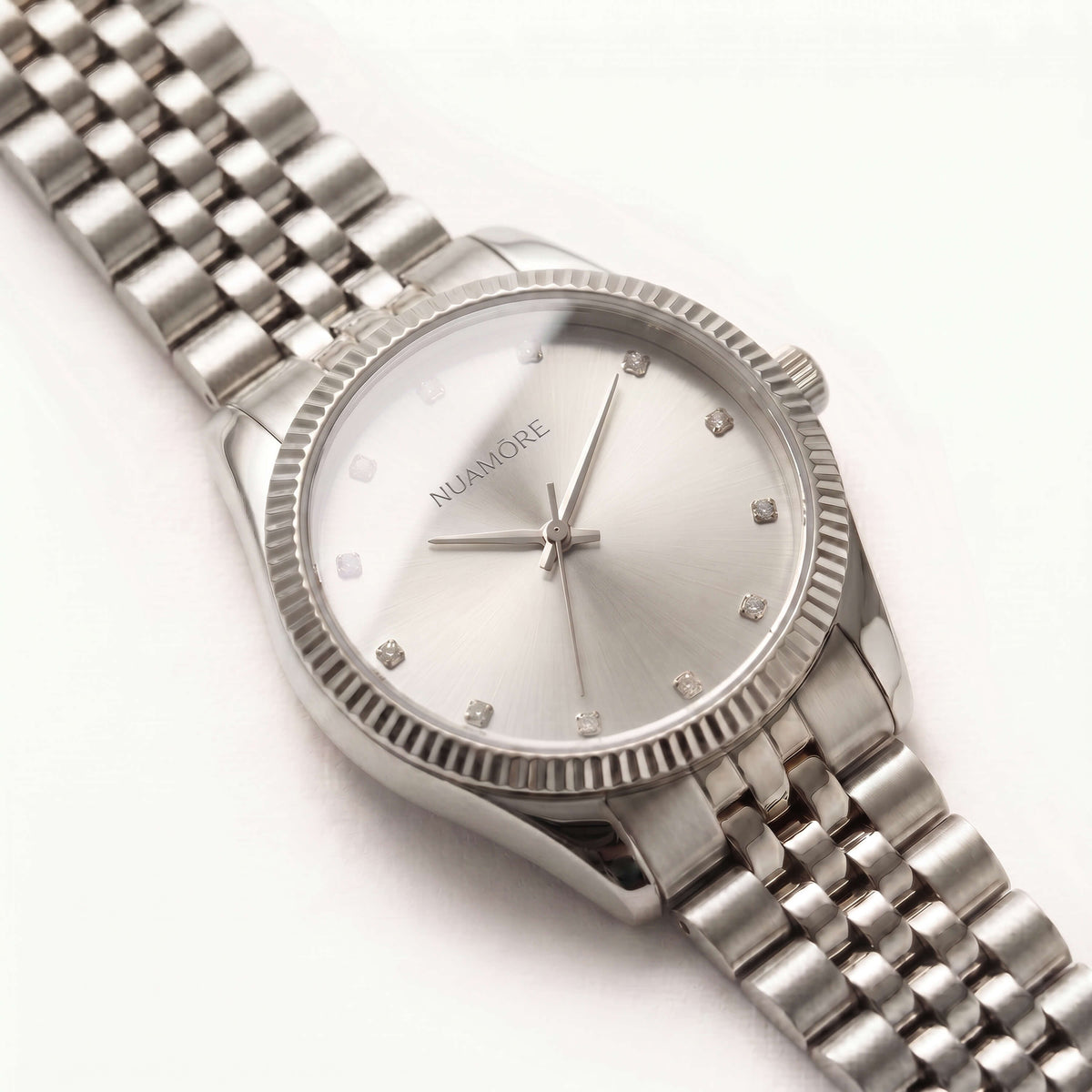 Solis Watch | Vayllor