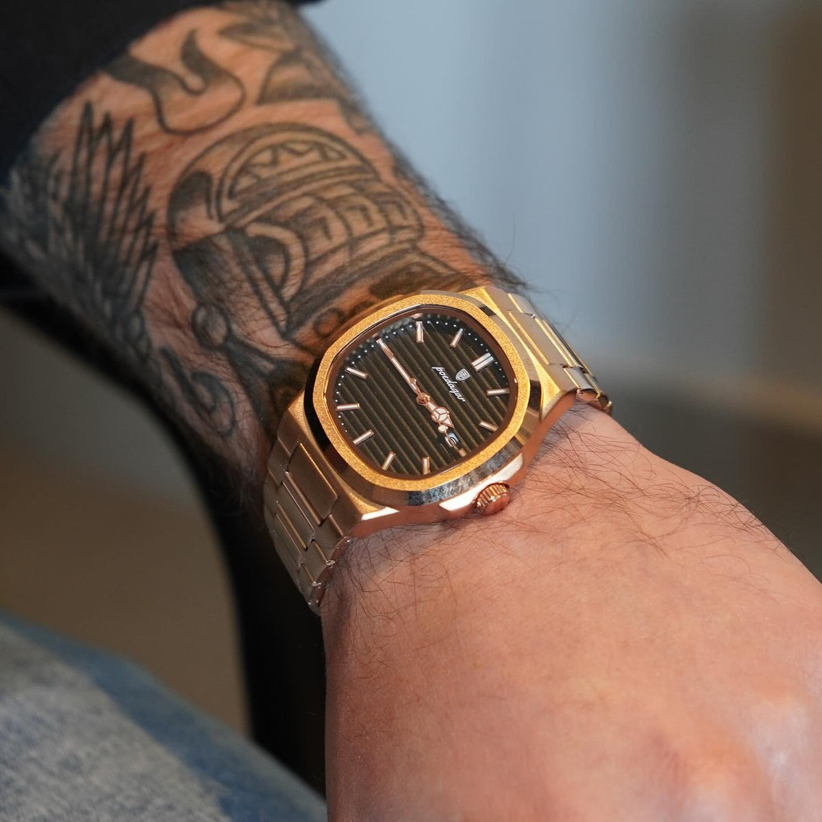 Nautilus (Rose Gold) 40mm Watch | Vayllor