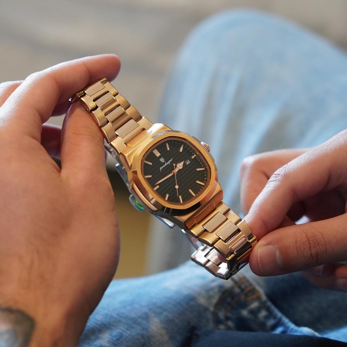 Nautilus (Rose Gold) 40mm Watch | Vayllor
