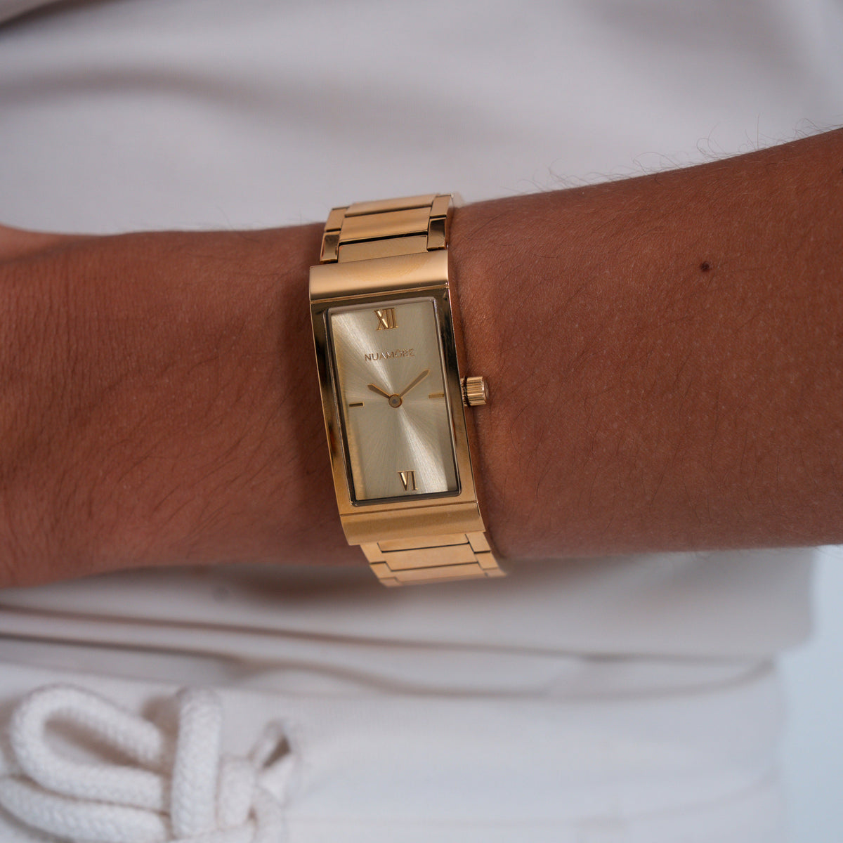 Giselle Watch | Vayllor